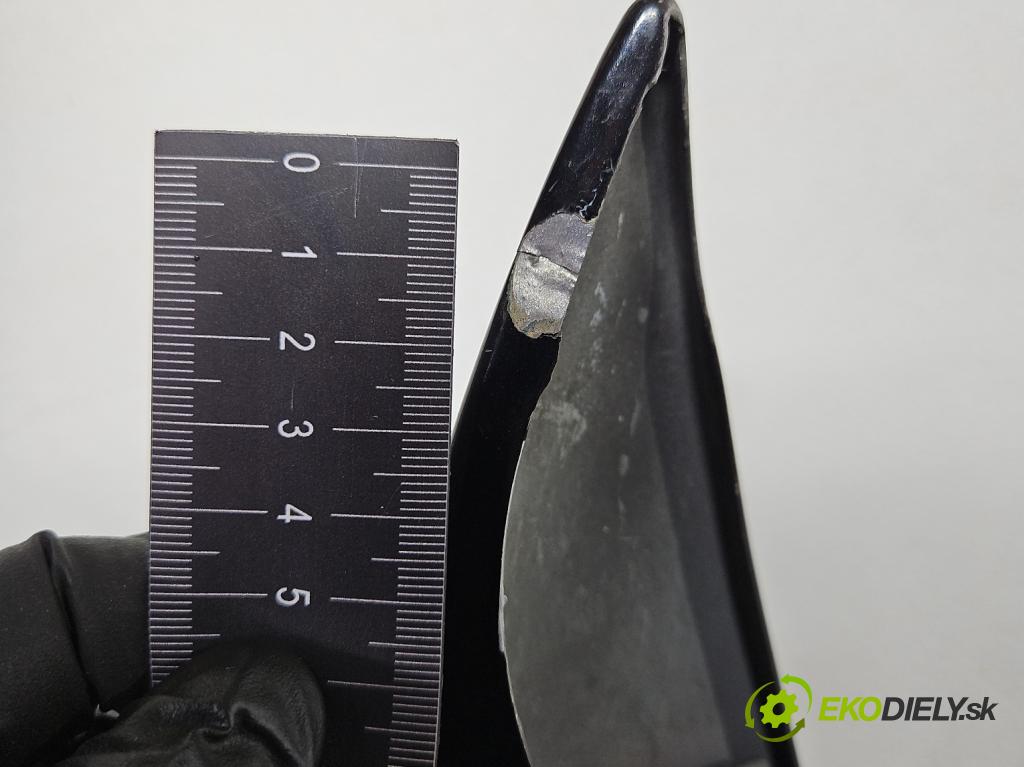 Jaguar XF II X260 2015- 2.0d 179KM automatic 132 kW 1999 cm3 4- blatnik přední levý  (Predné ľavé)