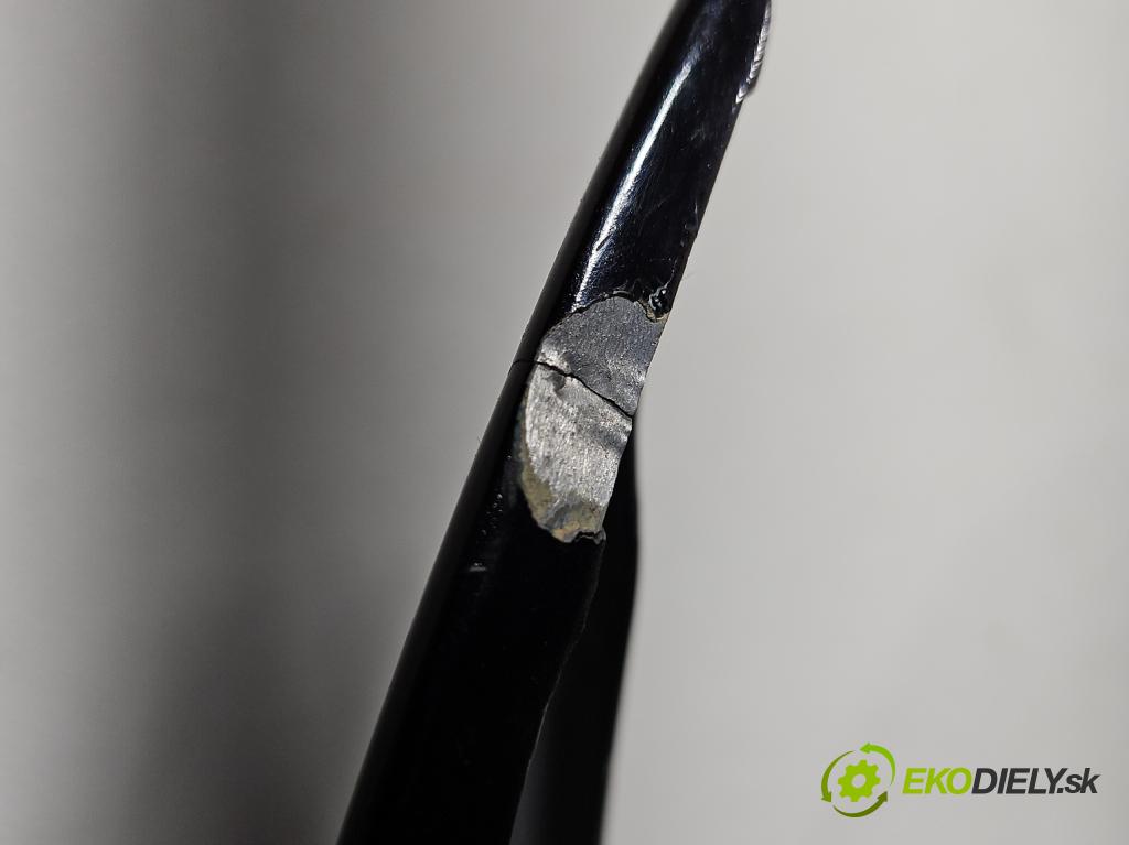 Jaguar XF II X260 2015- 2.0d 179KM automatic 132 kW 1999 cm3 4- blatnik přední levý  (Predné ľavé)