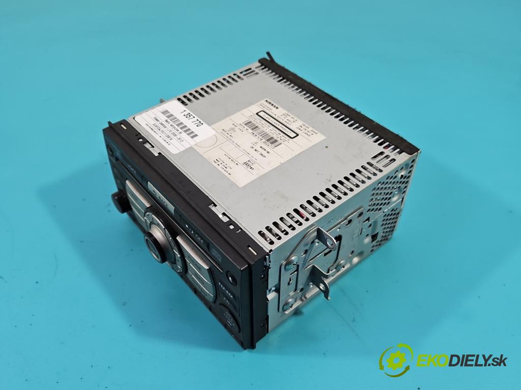 Nissan Qashqai I J10 2006-2013 2.0 dci 150 HP manual 110 kW 1995 cm3 5- Radio originál 28185JG44A