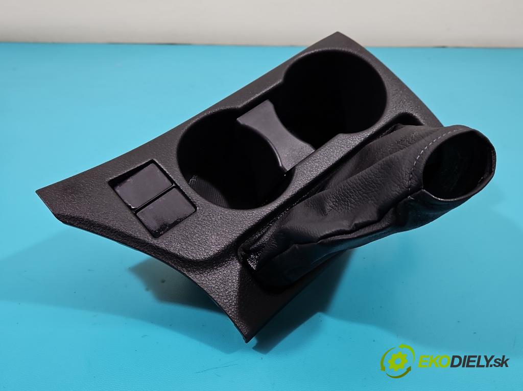 Toyota Auris II 2012-2018 1.4 D4D 90 HP manual 66 kW 1364 cm3 5- Rukojeť: na nápoje: 58804-02050 (Úchyty, držiaky na nápoje)