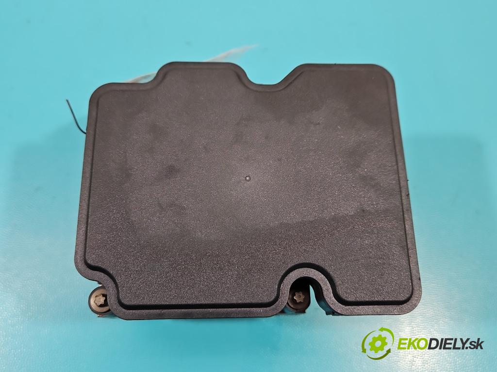 Toyota Auris II 2012-2018 1.4 D4D 90 HP manual 66 kW 1364 cm3 5- čerpadlo abs 44540-02500 (Pumpy ABS)