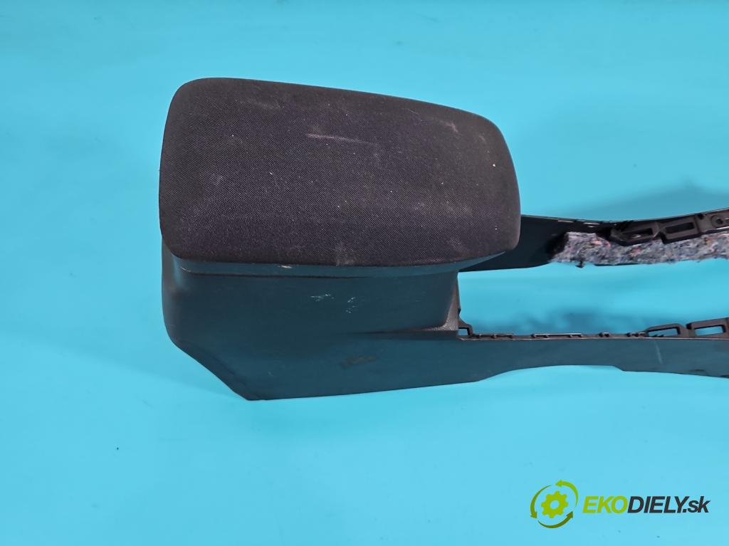 Toyota Auris II 2012-2018 1.4 D4D 90 HP manual 66 kW 1364 cm3 5- operadlo  (Lakťové opierky)