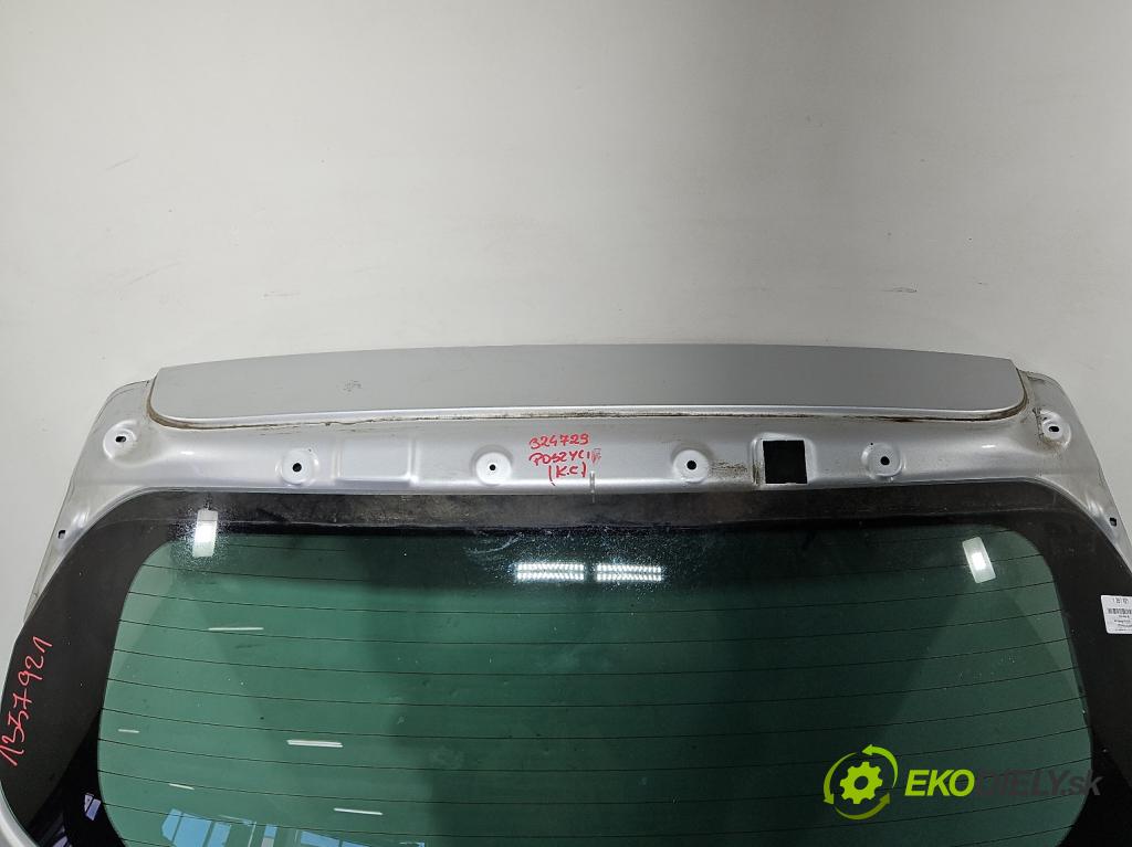 Kia Sportage IV 2015-2021 1.6 GDI 132 hp manual 97 kW 1591 cm3 5- zadní kufrové dveře  (Zadní kapoty)