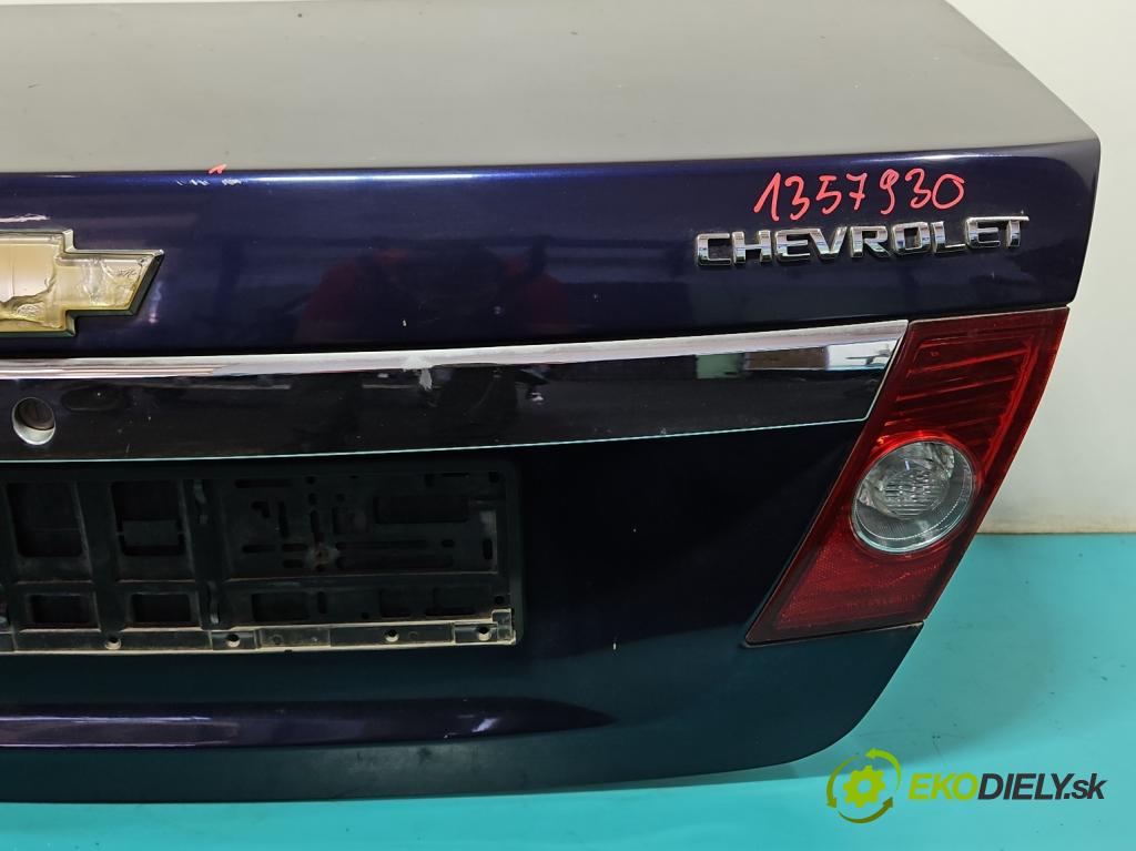 Chevrolet Epica 2.0 24V 143 hp manual 105 kW 1993 cm3 4- zadní kufrové dveře  (Zadní kapoty)