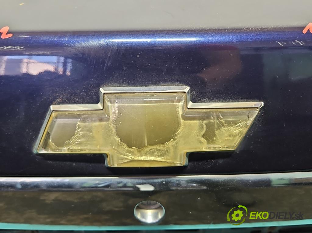 Chevrolet Epica 2.0 24V 143 hp manual 105 kW 1993 cm3 4- zadní kufrové dveře  (Zadní kapoty)