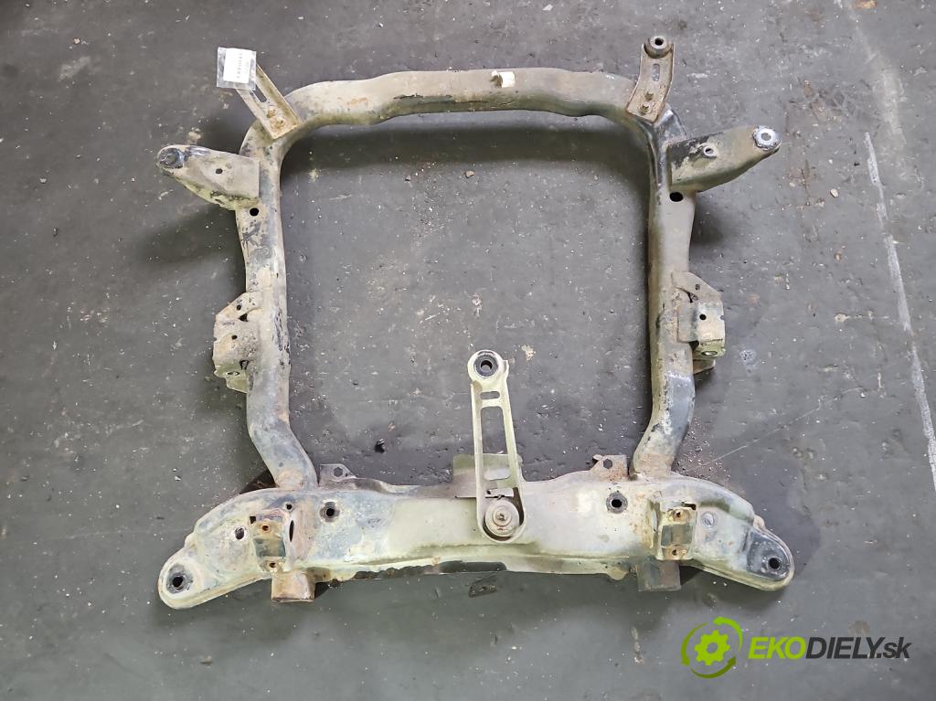 Opel Corsa C 2000-2006 1.0 12V 58 hp manual 43 kW 973 cm3 5- výztuha motoru