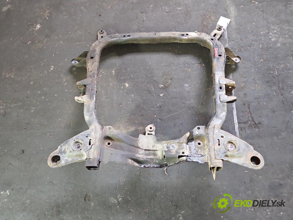 Opel Corsa C 2000-2006 1.0 12V 58 hp manual 43 kW 973 cm3 5- výztuha motoru 