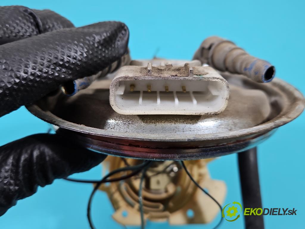 Opel Vectra B 1995-2002 1.6 16V 101 hp manual 74 kW 1598 cm3 4- čerpadlo paliva