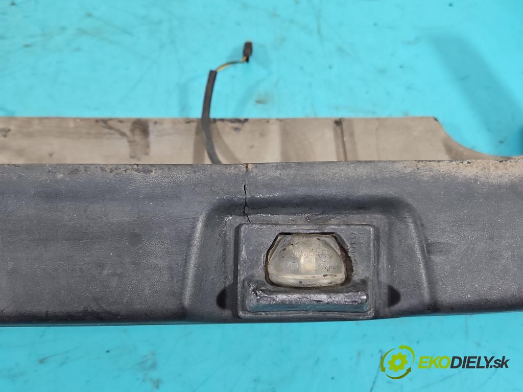 Polonez Caro / Atu 1.5 77 hp manual 57 kW 1481 cm3 5- nárazník zadní  (Ostatné)