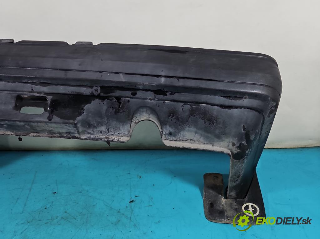 Polonez Caro / Atu 1.5 77 hp manual 57 kW 1481 cm3 5- nárazník zadní  (Ostatné)