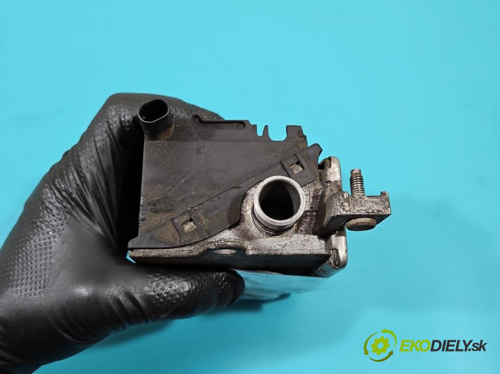 Bmw X3 E83 2003-2010 2.0d 150 hp manual 110 kW 1995 cm3 5- Ohřívač: vody 9145439 (Ohřívání, ventilace)