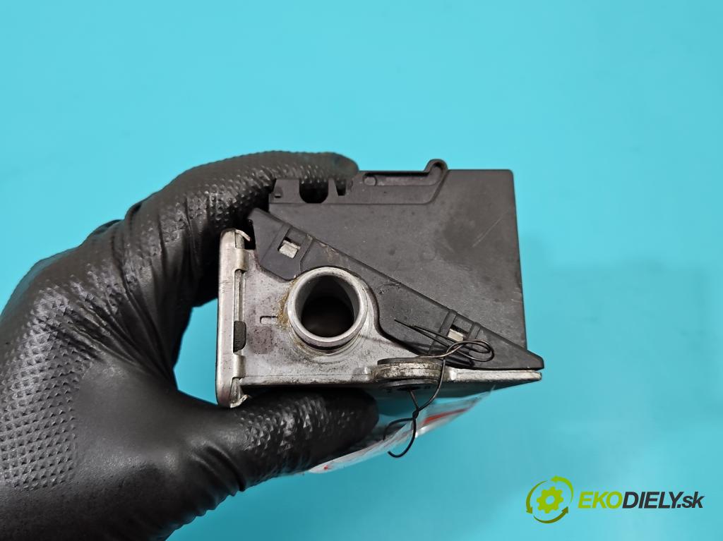 Bmw X3 E83 2003-2010 2.0d 150 hp manual 110 kW 1995 cm3 5- Ohřívač: vody 9145439 (Ohřívání, ventilace)