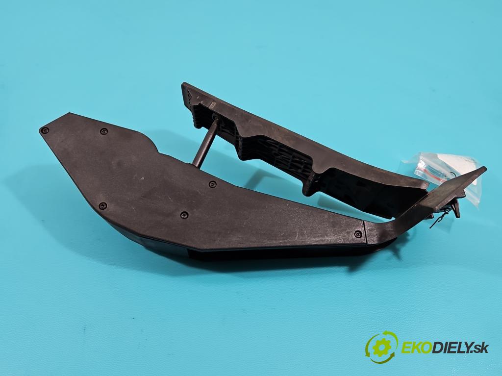 Bmw X3 E83 2003-2010 2.0d 150 HP manual 110 kW 1995 cm3 5- pedal plyn potenciometr: 35426772646-01