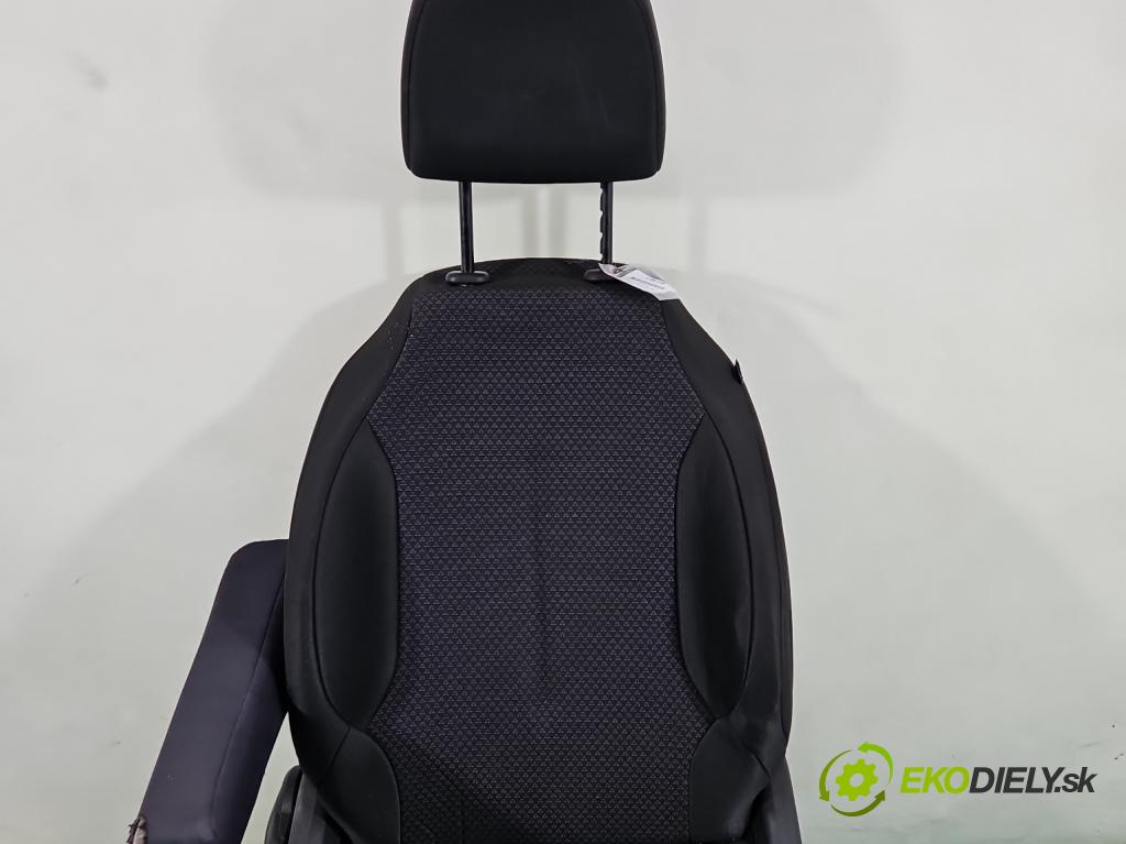 Citroen C4 Picasso I 2006-2013 1.6 16V 120 HP manual 88 kW 1598 cm3 5- Sedačka ľavý  (Sedačky, sedadlá)