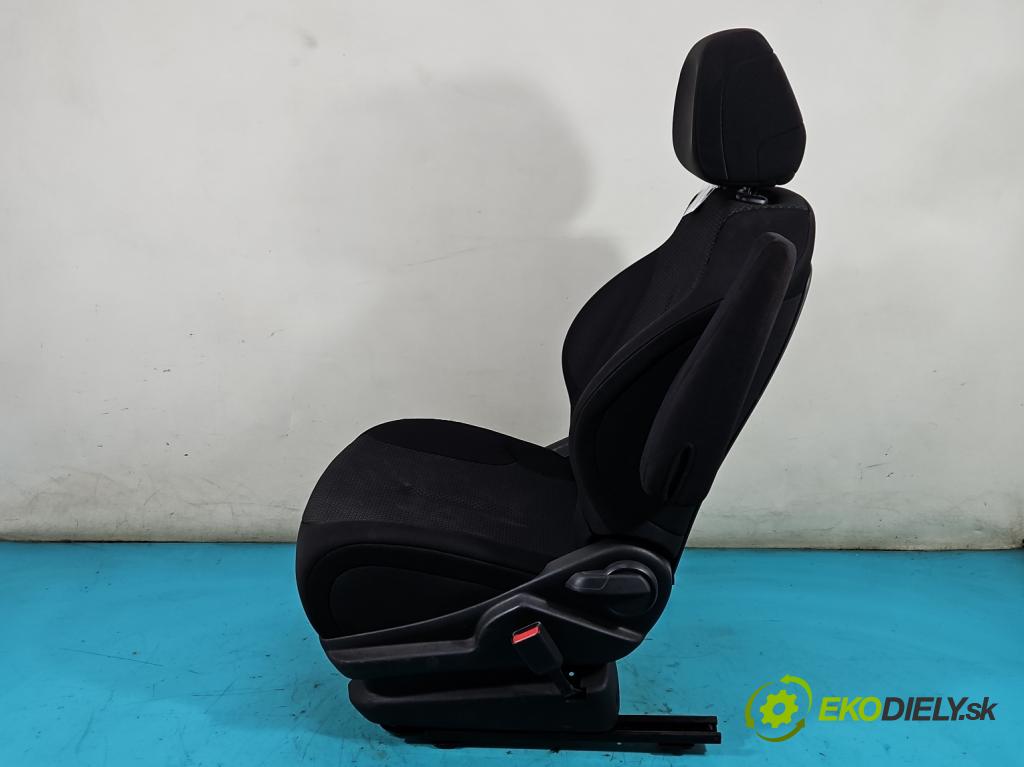 Citroen C4 Picasso I 2006-2013 1.6 16V 120 HP manual 88 kW 1598 cm3 5- Sedačka pravý  (Sedačky, sedadlá)