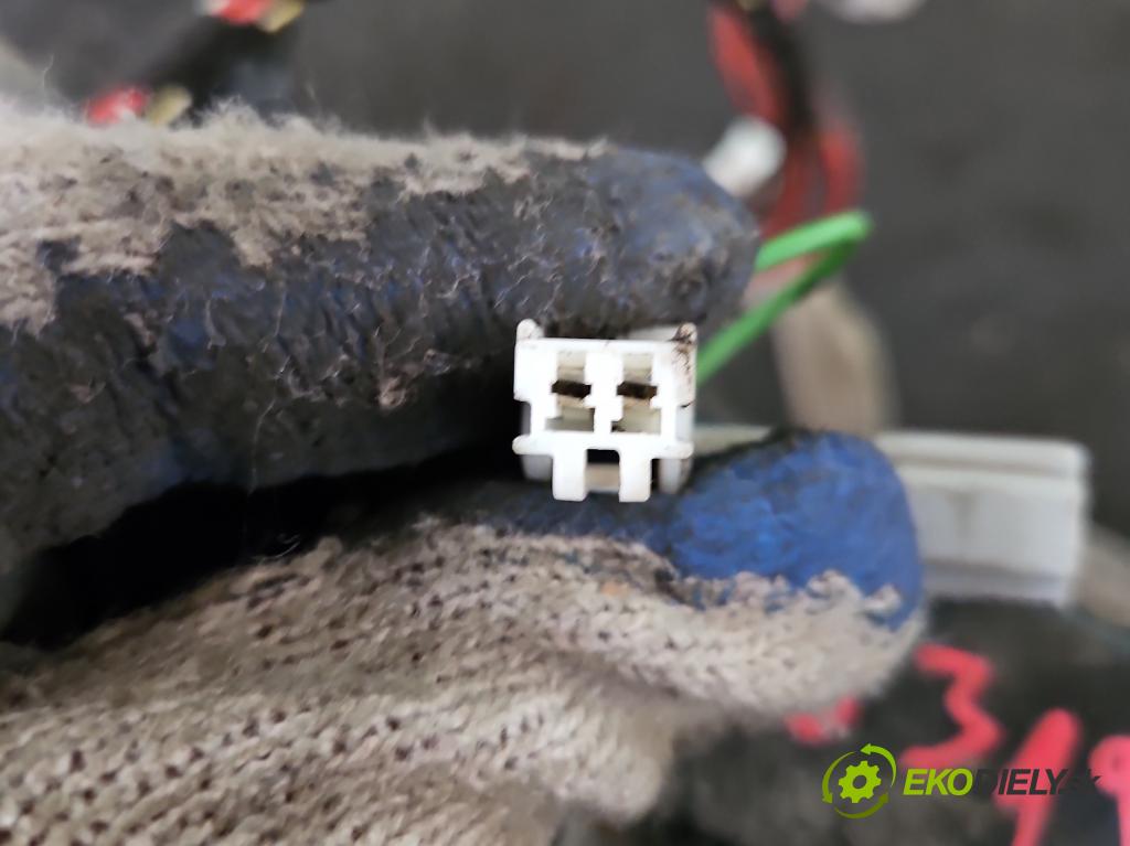 Honda Fr-v 2.2 i-CTDi 140 hp manual 103 kW 2204 cm3 5- oko tažné 5C021-V1 (Tažná zařízení)