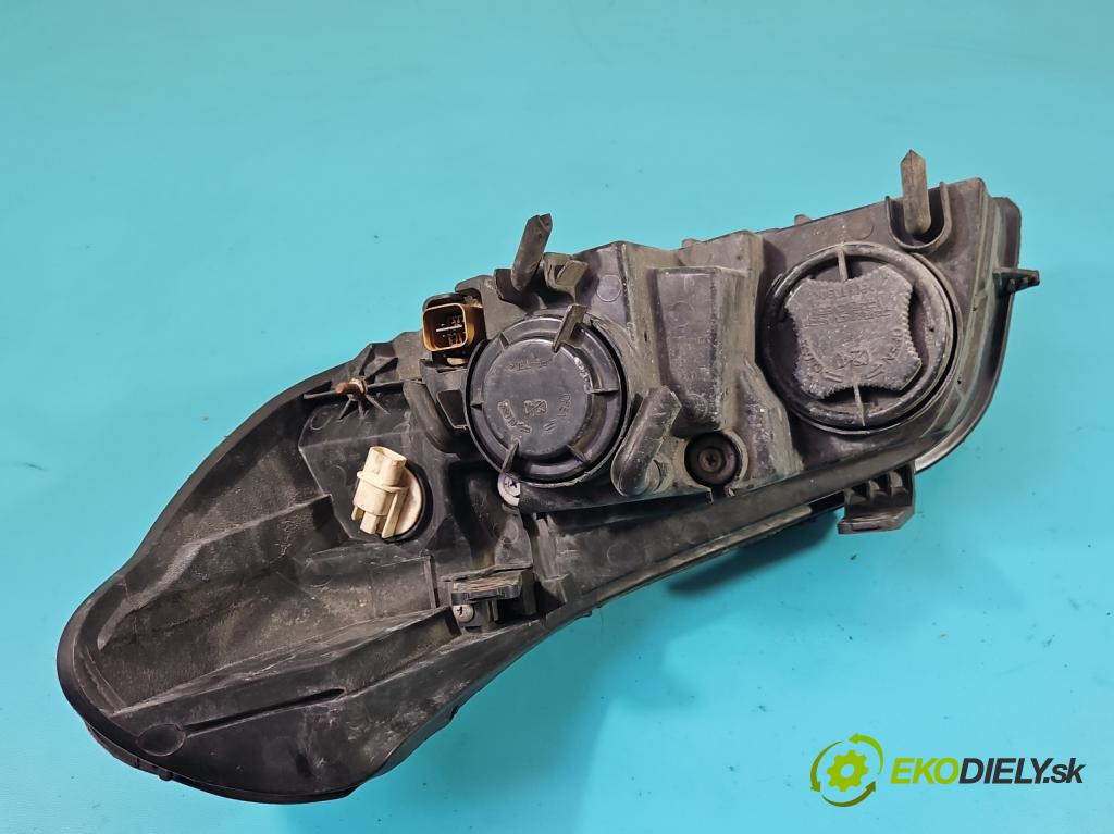 Chevrolet Epica 2.0 24V 143 HP manual 105 kW 1993 cm3 4- Reflektor: pravý  (Pravé)