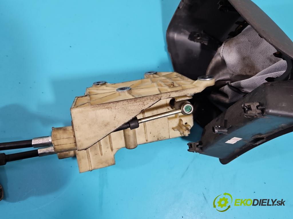 Fiat Fiorino III 2007- 1,3.0 jtd 75 HP manual 55 kW 1248 cm3 5- Páka: Změny: stupeň,rýchlosť (Rýchlostné páky / kulisy)