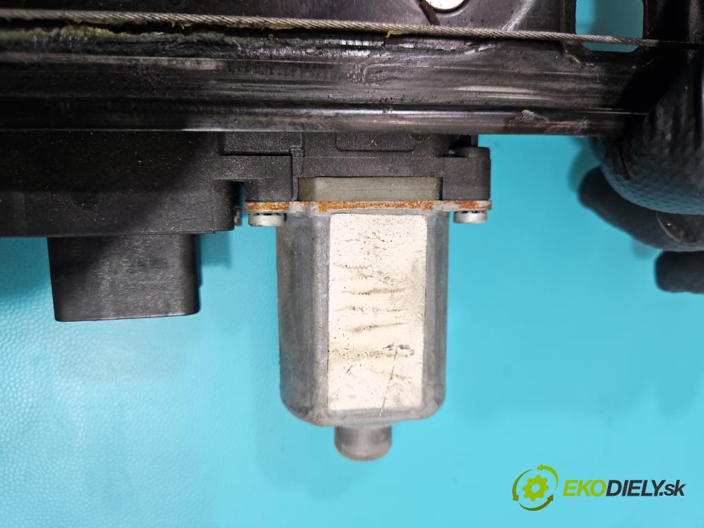 Fiat Fiorino III 2007- 1,3.0 jtd 75 hp manual 55 kW 1248 cm3 5- mechanismus stahování přední pravý