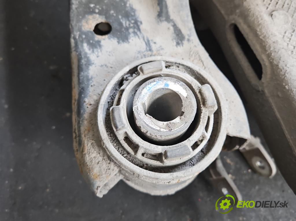 Jaguar XF II X260 2015- 2.0d 179KM automatic 132 kW 1999 cm3 4- zadní výztuha (Výztuhy zadní)