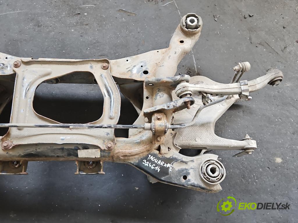 Jaguar XF II X260 2015- 2.0d 179KM automatic 132 kW 1999 cm3 4- zadní výztuha (Výztuhy zadní)