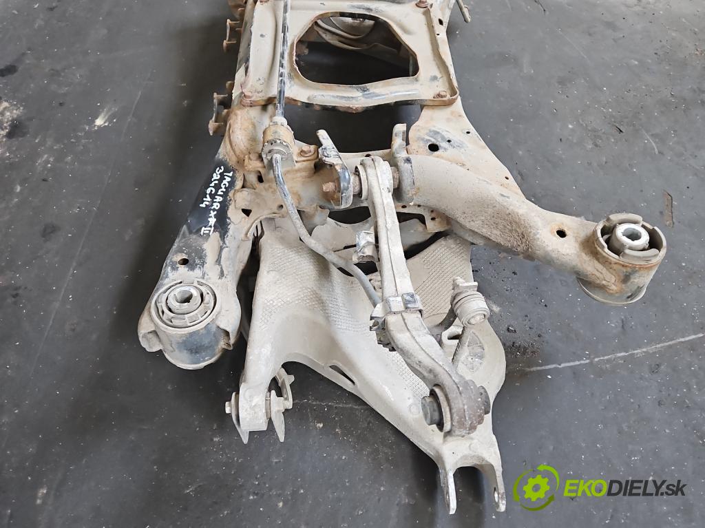 Jaguar XF II X260 2015- 2.0d 179KM automatic 132 kW 1999 cm3 4- zadní výztuha (Výztuhy zadní)