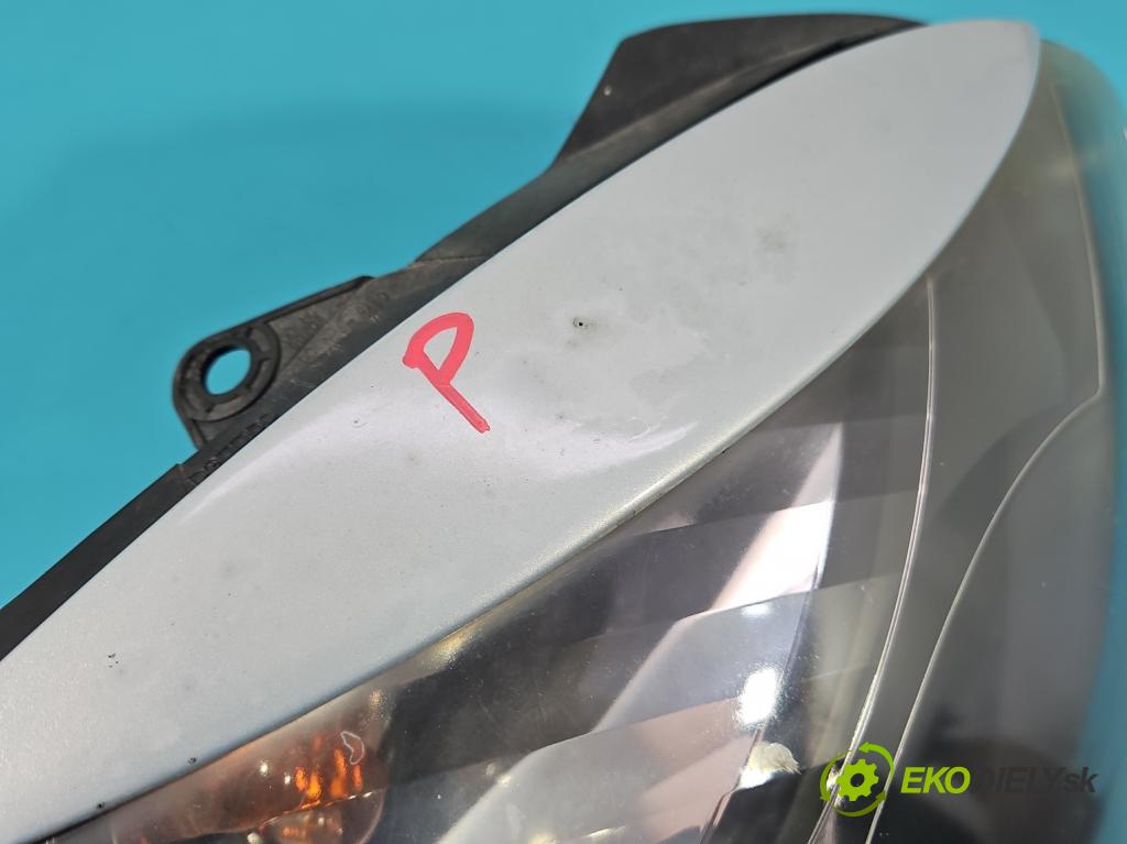 Renault Clio II 1998-2012 1,2.0 8V 58 HP manual 43 kW 1149 cm3 3- Reflektor: pravý  (Pravé)