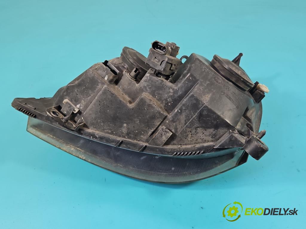 Renault Clio II 1998-2012 1,2.0 8V 58 HP manual 43 kW 1149 cm3 3- Reflektor: pravý  (Pravé)