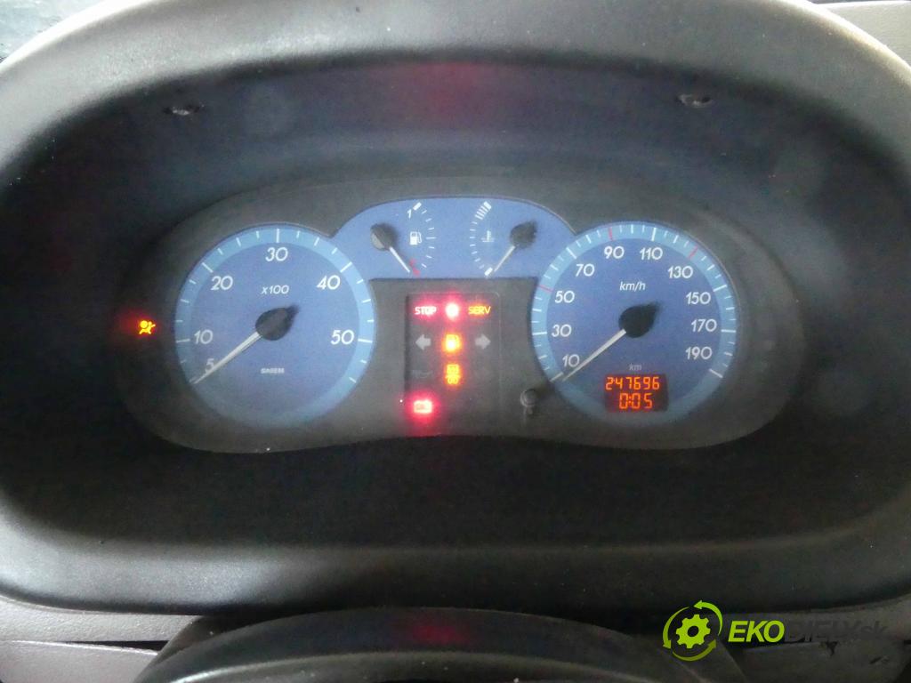 Renault Master II 1998-2010 2.2 dci 150 HP manual 110 kW 2188 cm3 5- prístrojovka/ budíky P8200032765 (Prístrojové dosky, displeje)