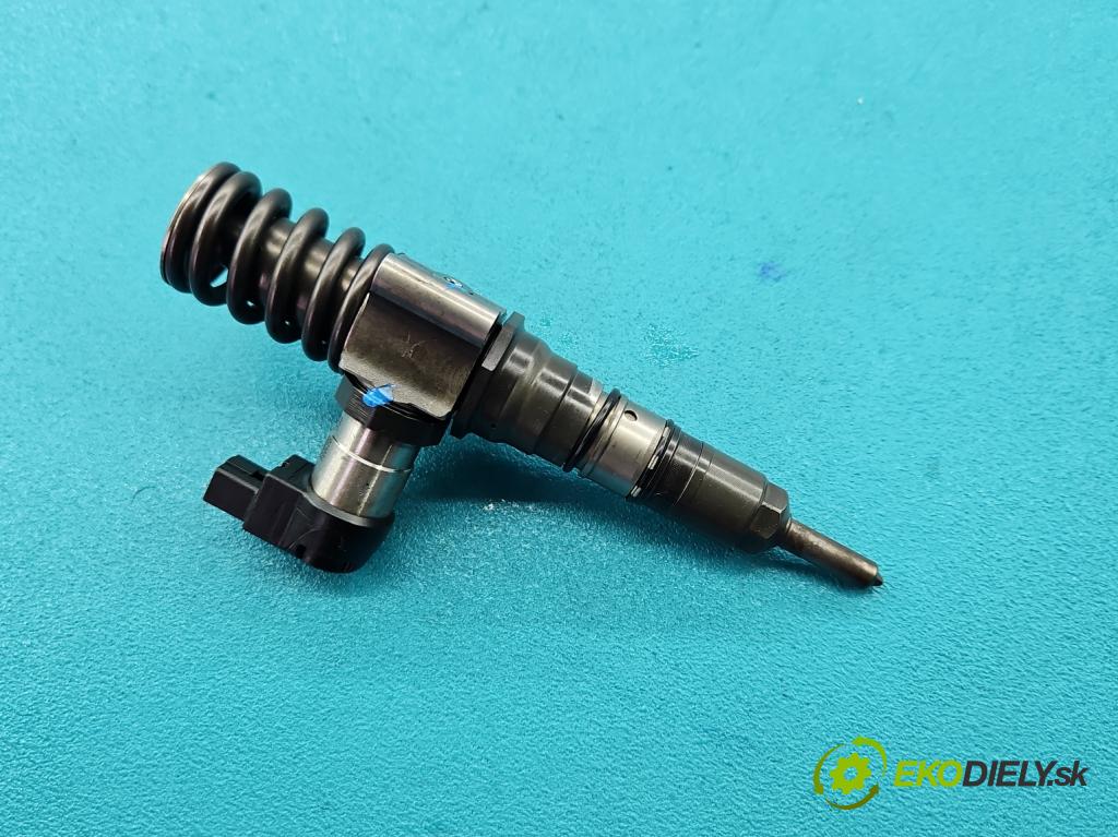 Vw Passat B6 2005-2010 2.0 tdi 140 HP manual 103 kW 1968 cm3 5- vstrekovacie čerpadlo 03G130073S (Vstrekovače)