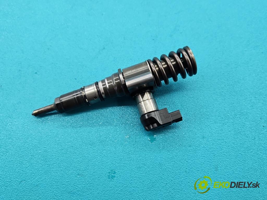 Vw Passat B6 2005-2010 2.0 tdi 140 HP manual 103 kW 1968 cm3 5- vstrekovacie čerpadlo 03G130073S (Vstrekovače)