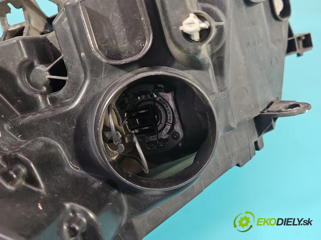 Citroen C4 I 2004-2011 1.6 hdi 109 HP manual 80 kW 1560 cm3 5- Reflektor: pravý 9646893880 (Pravé)