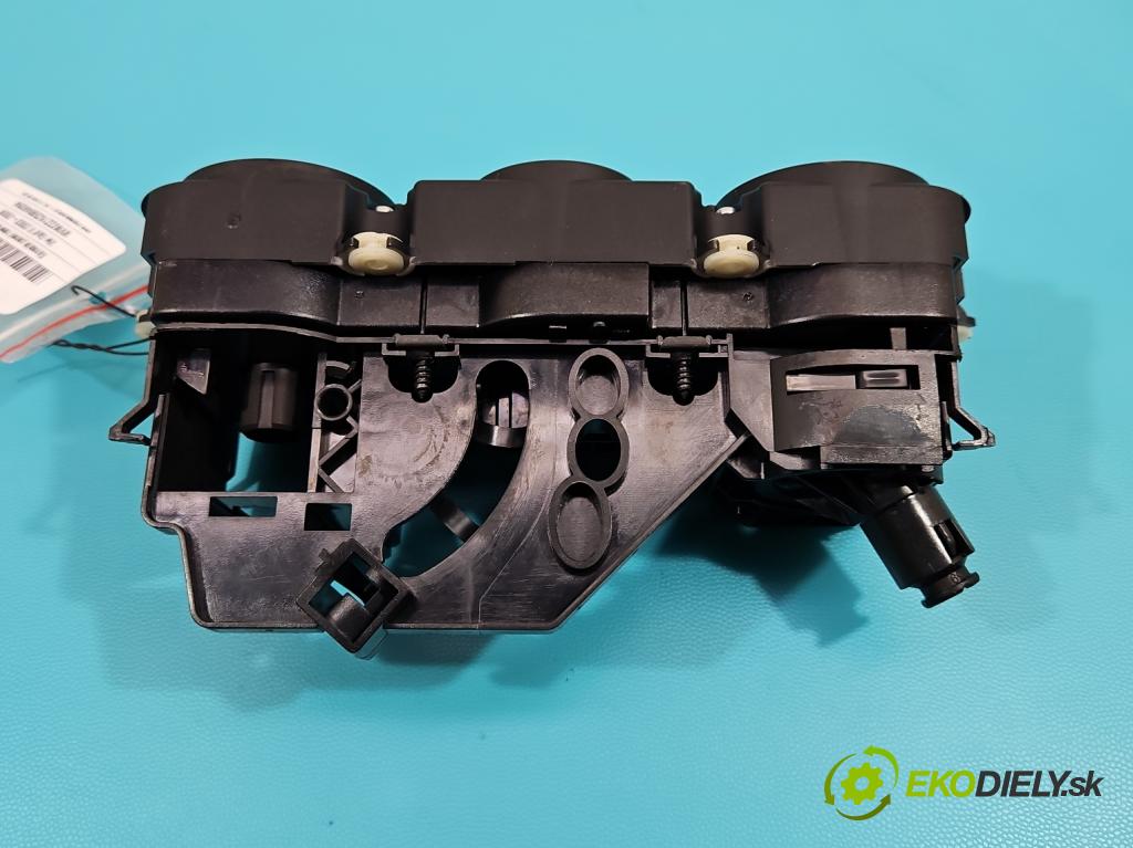 Vw Golf V 2003-2009 1.9 tdi 105 HP manual 77 kW 1896 cm3 5- panel kúrenia
