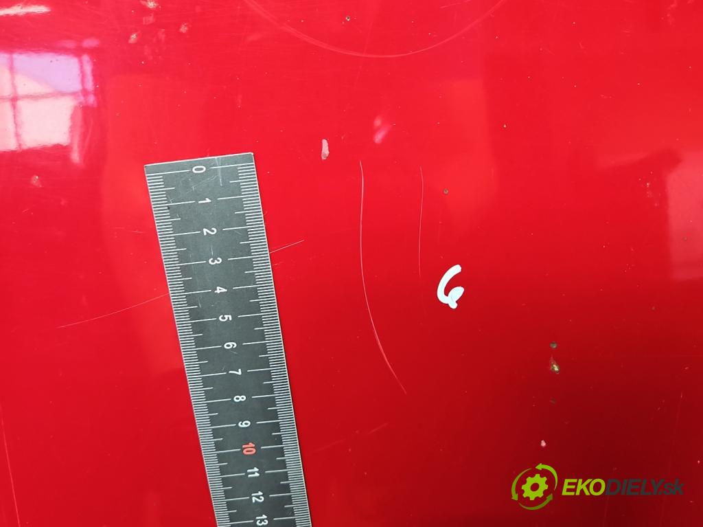 Kia Carens III  2006-2013 2.0 crdi 140 HP manual 103 kW 1991 cm3 5- kapota predná