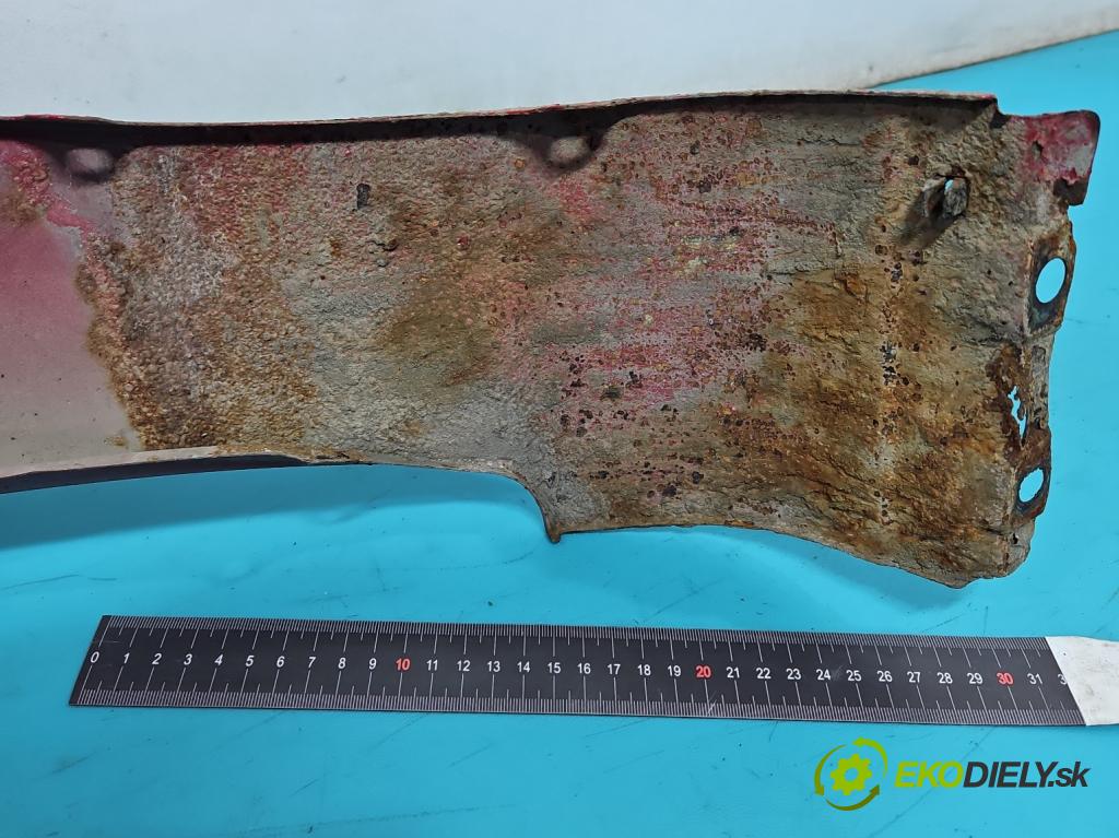 Kia Carens III  2006-2013 2.0 crdi 140 hp manual 103 kW 1991 cm3 5- blatnik přední levý  (Predné ľavé)