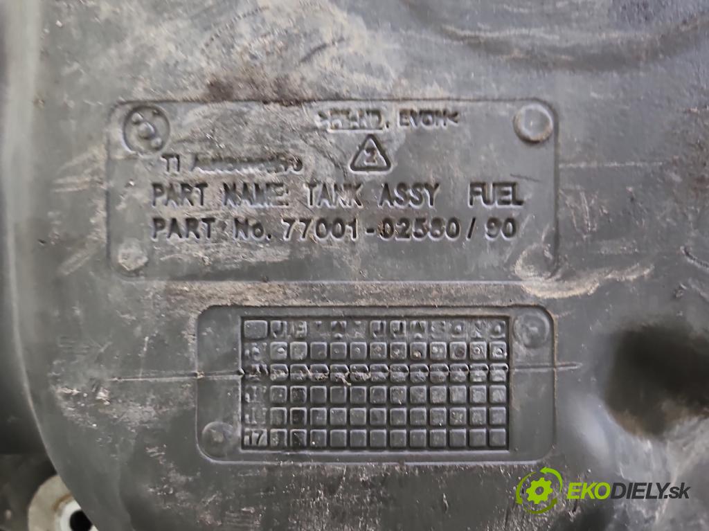 Toyota Auris II 2012-2018 1.4 D4D 90 hp manual 66 kW 1364 cm3 5- Nádrž: paliva  (Nádrže)