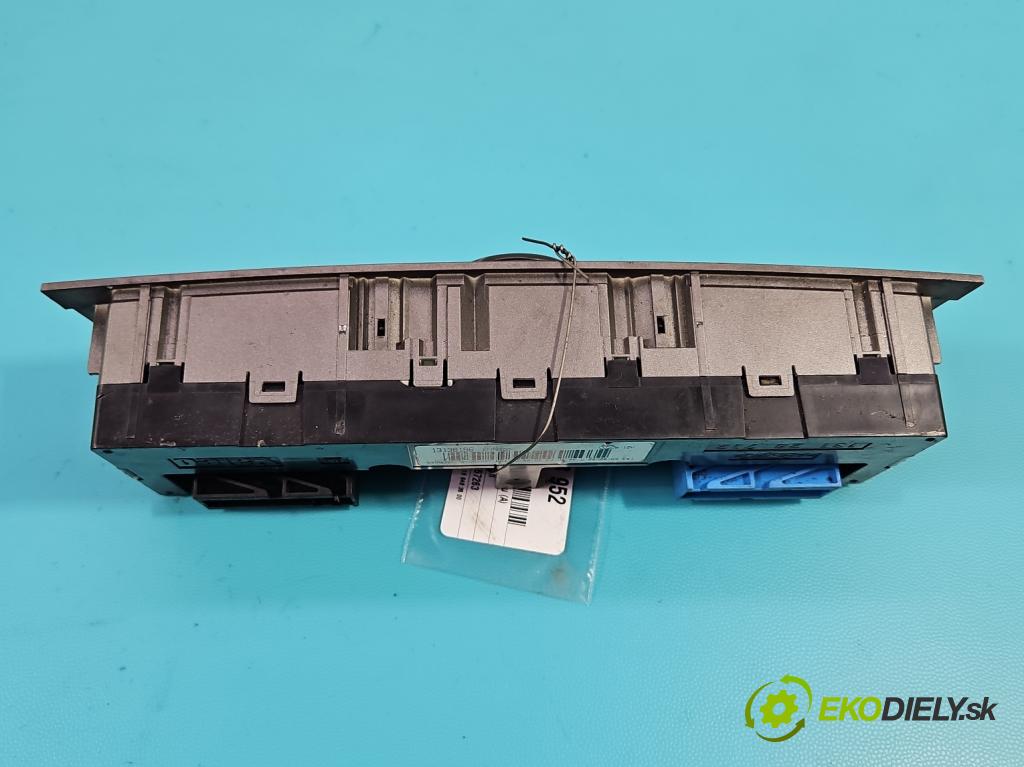Opel Signum 3.0 cdti 177 HP automatic 130 kW 2959 cm3 5- panel kúrenia 13138196