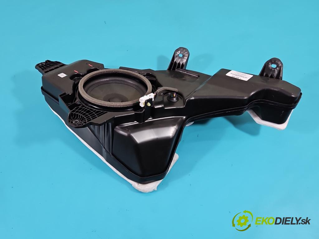 Kia Sportage IV 2015-2021 1.6 GDI 132  HP manual 97 kW 1591 cm3 5- Subwoofer: 96380-D9000 (Audio zariadenia)