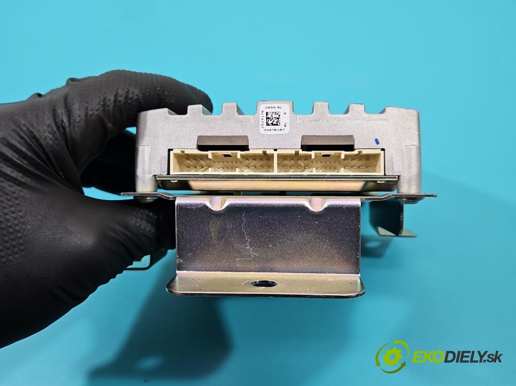 Kia Sportage IV 2015-2021 1.6 GDI 132  HP manual 97 kW 1591 cm3 5- Zesilovač: 96370-D9100 (Zosilňovače)