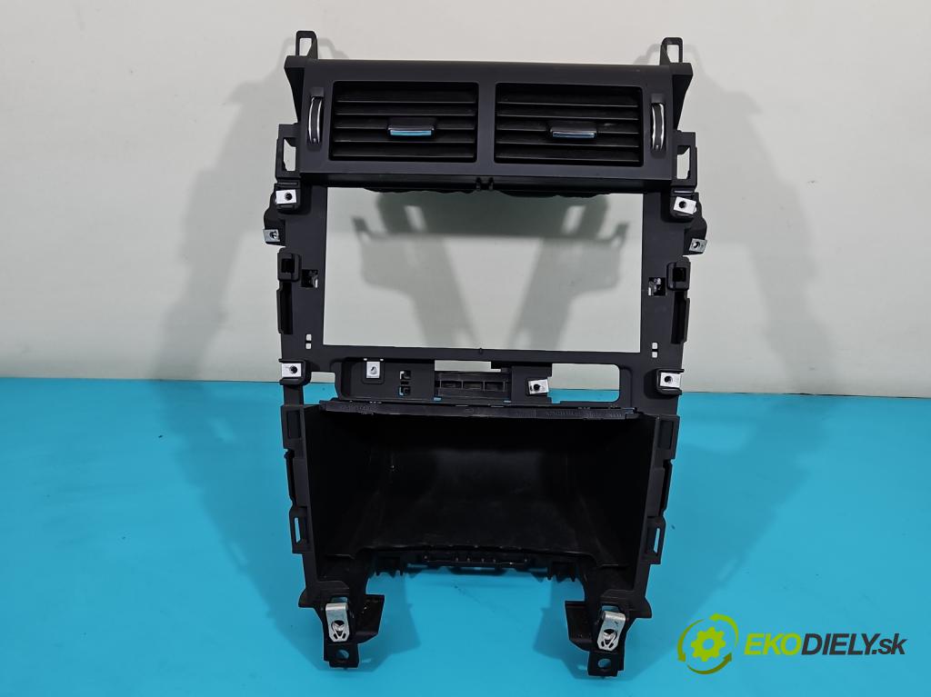 Land rover Discovery Sport 2014-2019 L550 2.0 T 241KM automatic 177 kW 1999 cm3 5- Mřížka: kúrenia stredová FK72-04634-AG (Mriežky kúrenia (fukáre))