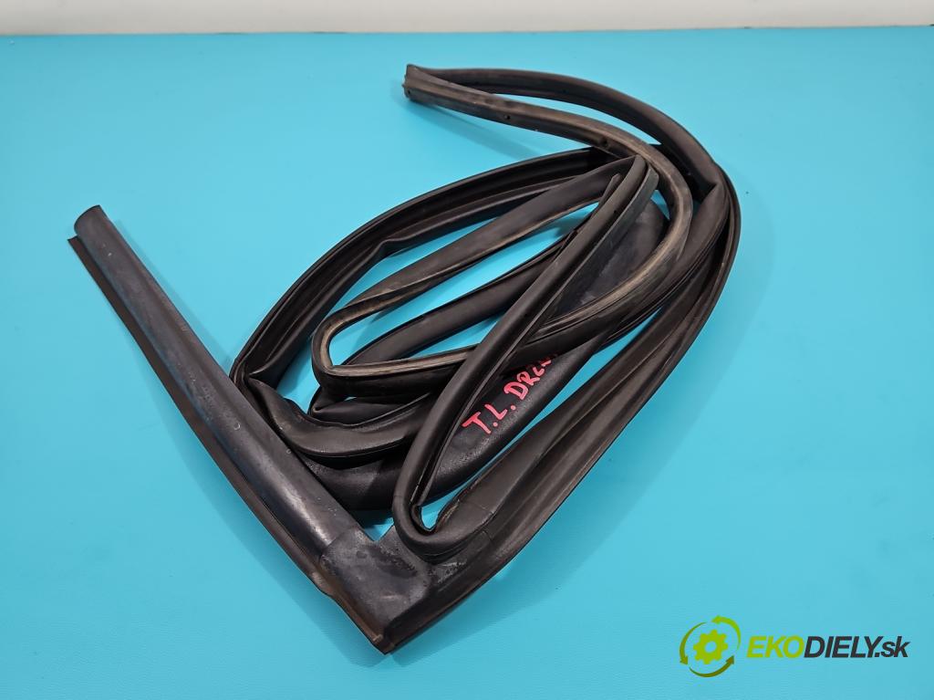 Kia Sportage IV 2015-2021 1.6 GDI 132 hp manual 97 kW 1591 cm3 5- Těsnění: dveře zadní levé  (Ostatní)