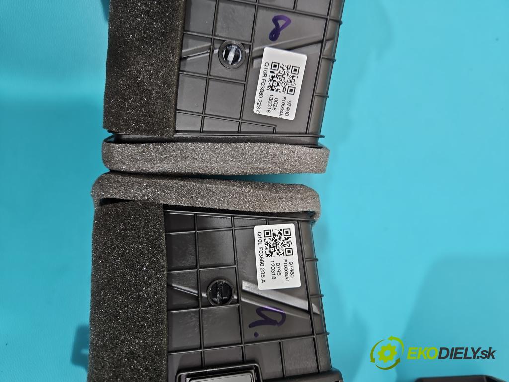 Kia Sportage IV 2015-2021 1.6 GDI 132  HP manual 97 kW 1591 cm3 5- Mřížka: kúrenia stredová 97410-F1000 (Mriežky kúrenia (fukáre))