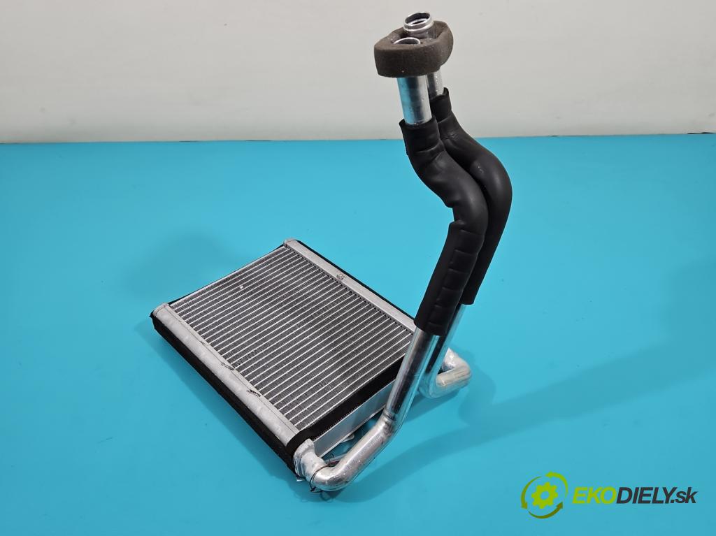 Kia Sportage IV 2015-2021 1.6 GDI 132 hp manual 97 kW 1591 cm3 5- radiátor  (Radiátory topení)