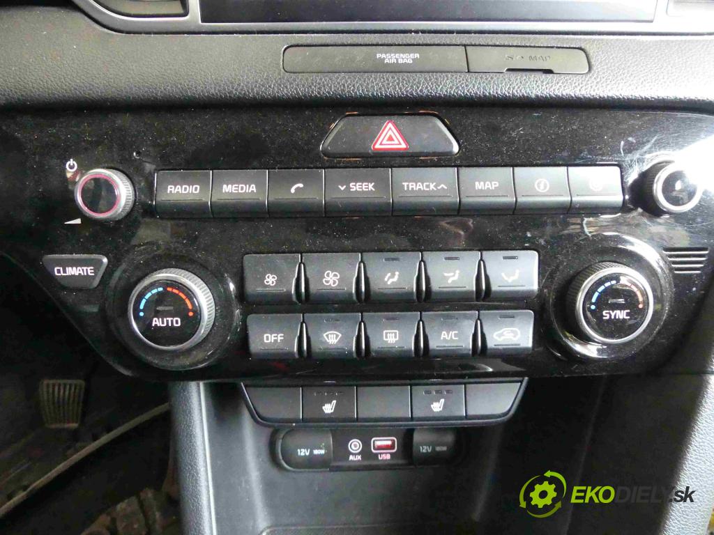Kia Sportage IV 2015-2021 1.6 GDI 132  HP manual 97 kW 1591 cm3 5- panel kúrenia 97250-F1XXX