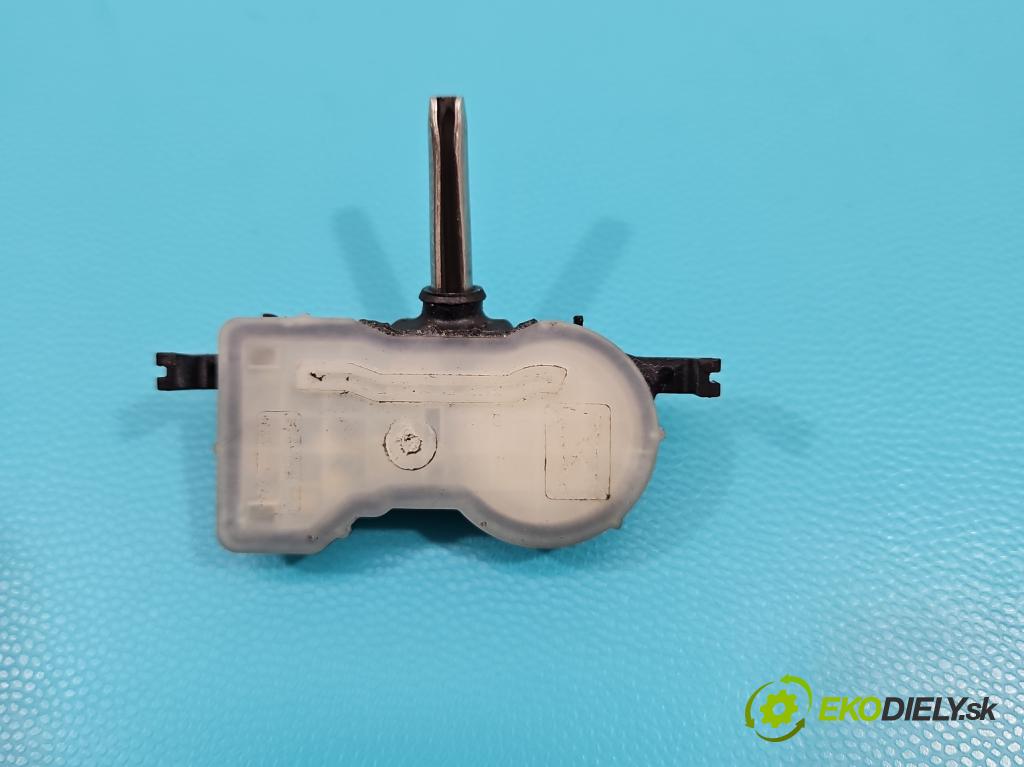 Jeep Renegade 2014- 2.0 CRD 140 hp manual 103 kW 1956 cm3 5- snímač tlaku pneumatika 53305555 (Snímače tlaku v pneumatikách)