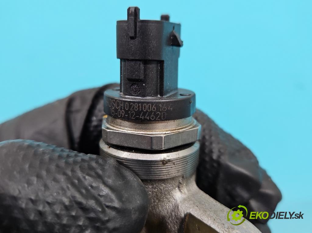 Jeep Renegade 2014- 2.0 CRD 140 HP manual 103 kW 1956 cm3 5- lišta vstrekovacia 0445214254 (Vstrekovacie lišty)