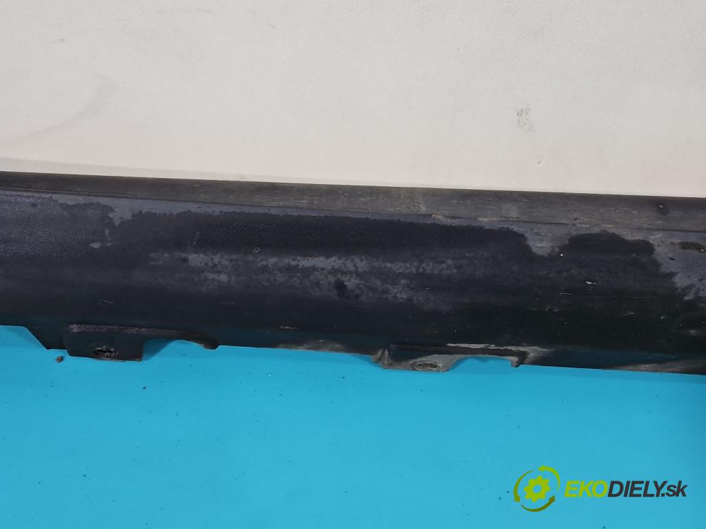 Jeep Renegade 2014- 2.0 CRD 140 hp manual 103 kW 1956 cm3 5- lišta práh: pravé  (Prahová lišta)