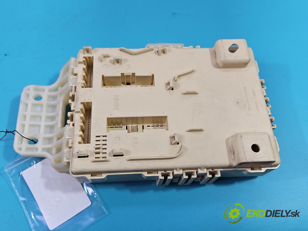 Hyundai Ix35 2.0 16v 163 hp manual 120 kW 1998 cm3 5- skříňka pojistková 91950-2S521 (Pojistkové skříňky)