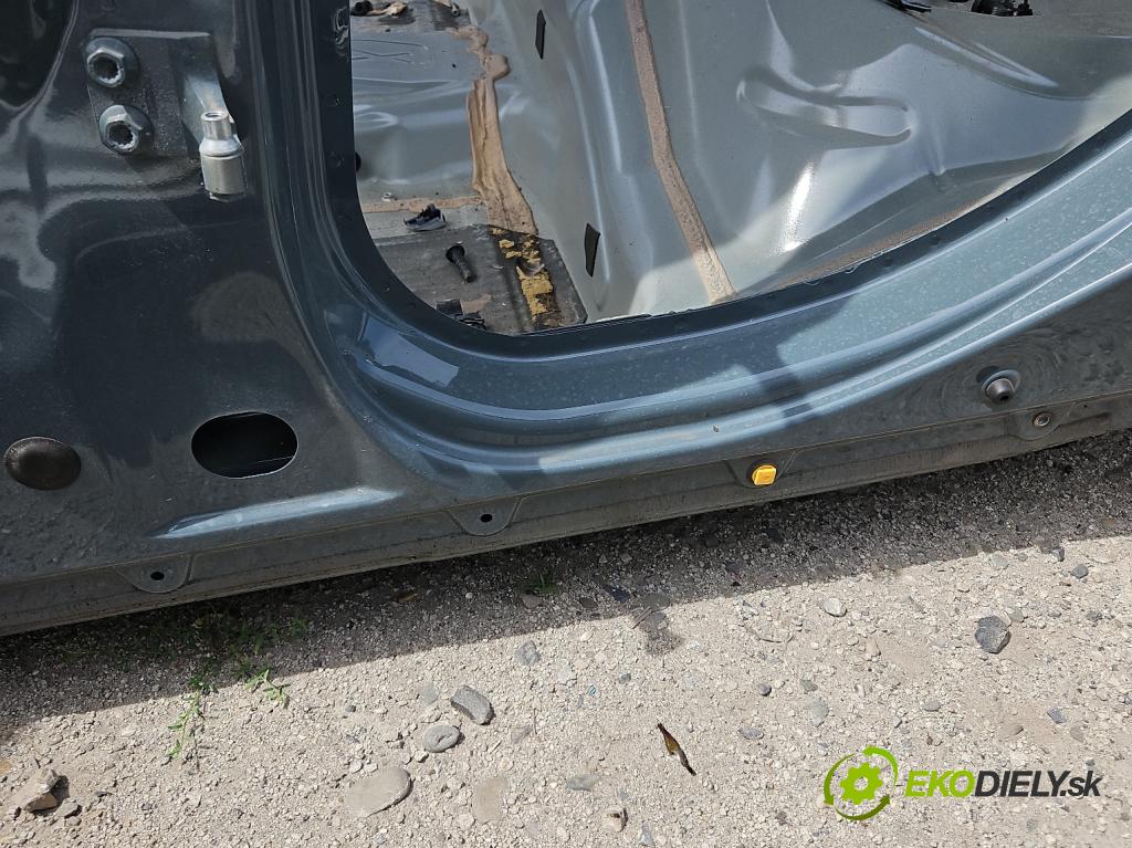 Jeep Renegade 2014- 2.0 CRD 140 hp manual 103 kW 1956 cm3 5- práh levý (Ostatní)