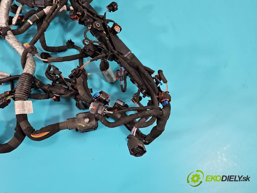 Jaguar XF II X260 2015- 2.0d 179KM automatic 132 kW 1999 cm3 4- Zväzok: motora UEE1-E-50108216-000